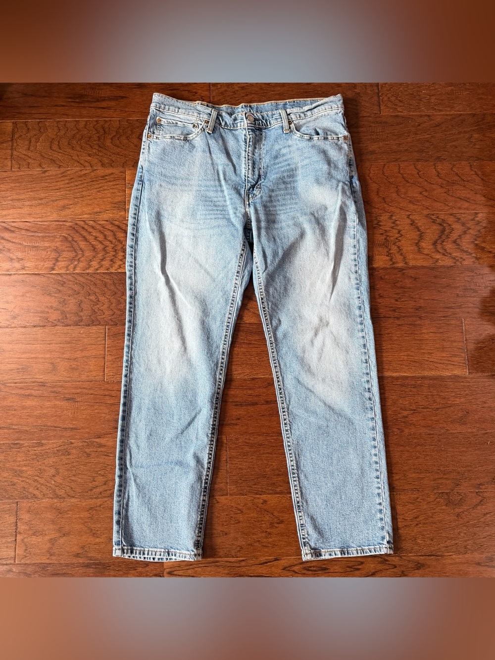 Levis 541 Jeans Mens 38x30 Blue Medium Wash Athletic Tapered Denim Pants Stretch